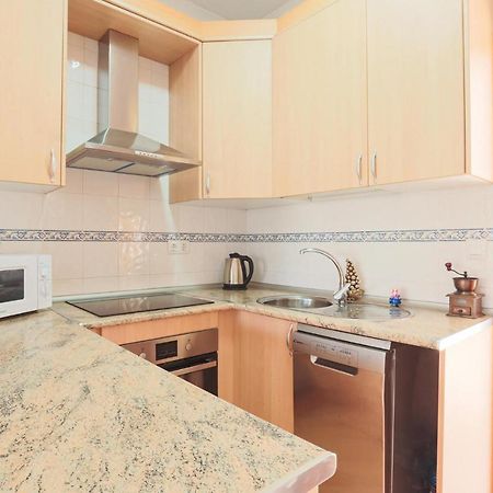 2 Bedroom Lovely Home In 马萨龙 外观 照片